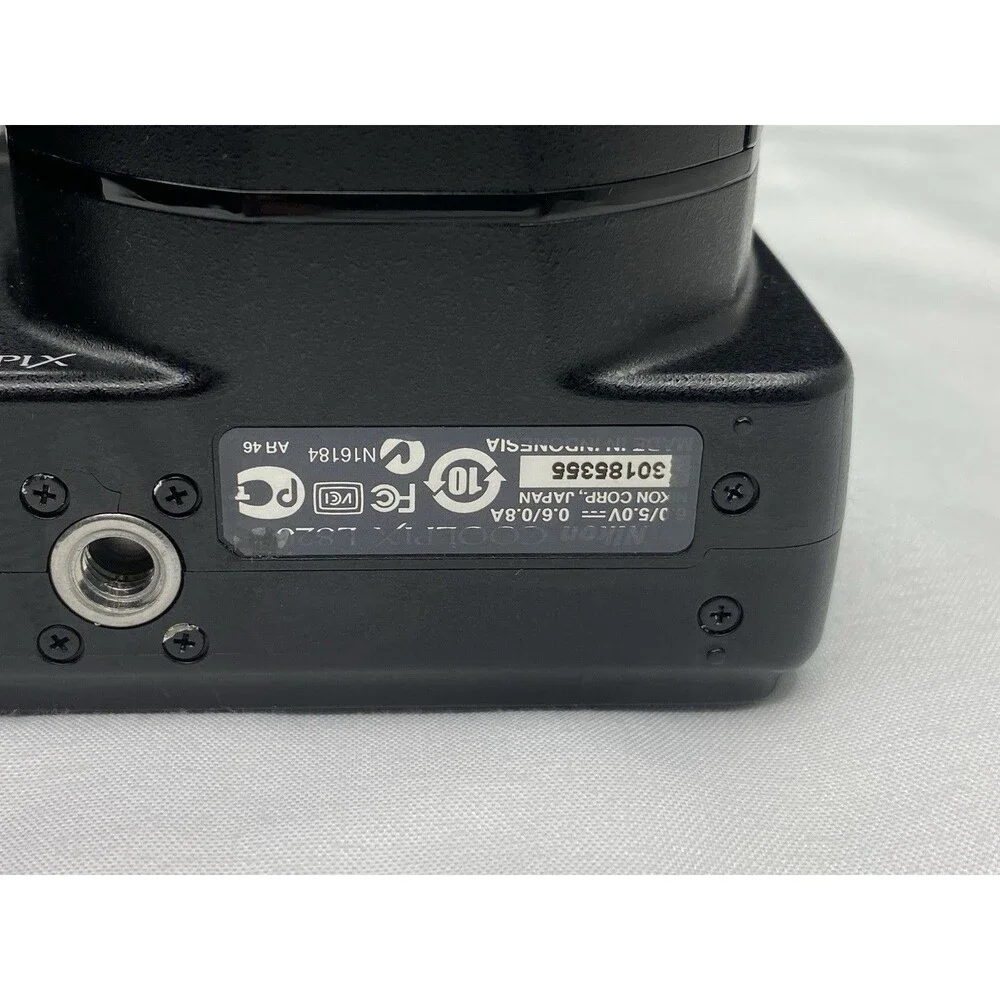 Nikon COOLPIX L820 16.0MP Digital Camera - For Parts Or Repair